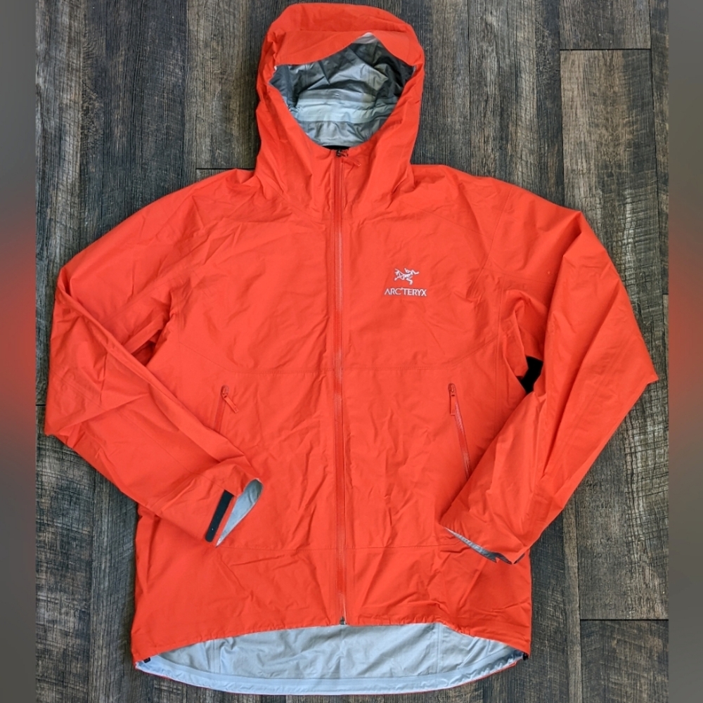 ARC'TERYX Zeta SL Poppy Red Hooded Gore-Tex Rain Jacket